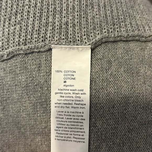 Gap size small open sweater vest - Picture 6 of 6